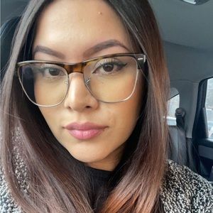 Meet your Posher, Katia